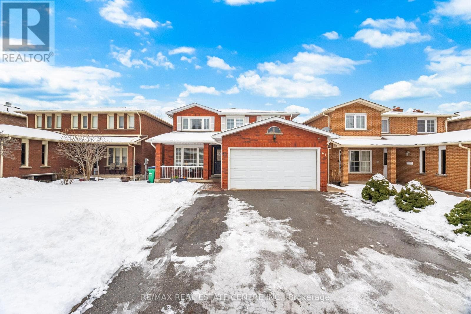 61 SUNFOREST DRIVE — Brampton (Heart Lake West), Ontario - Main photo