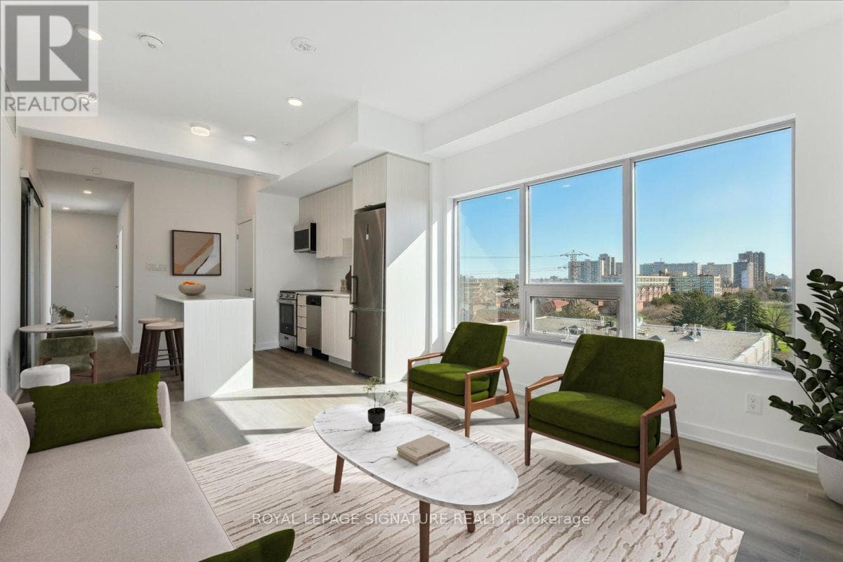 701 - 2433 DUFFERIN STREET — Toronto (Briar Hill-Belgravia), Ontario - Main photo