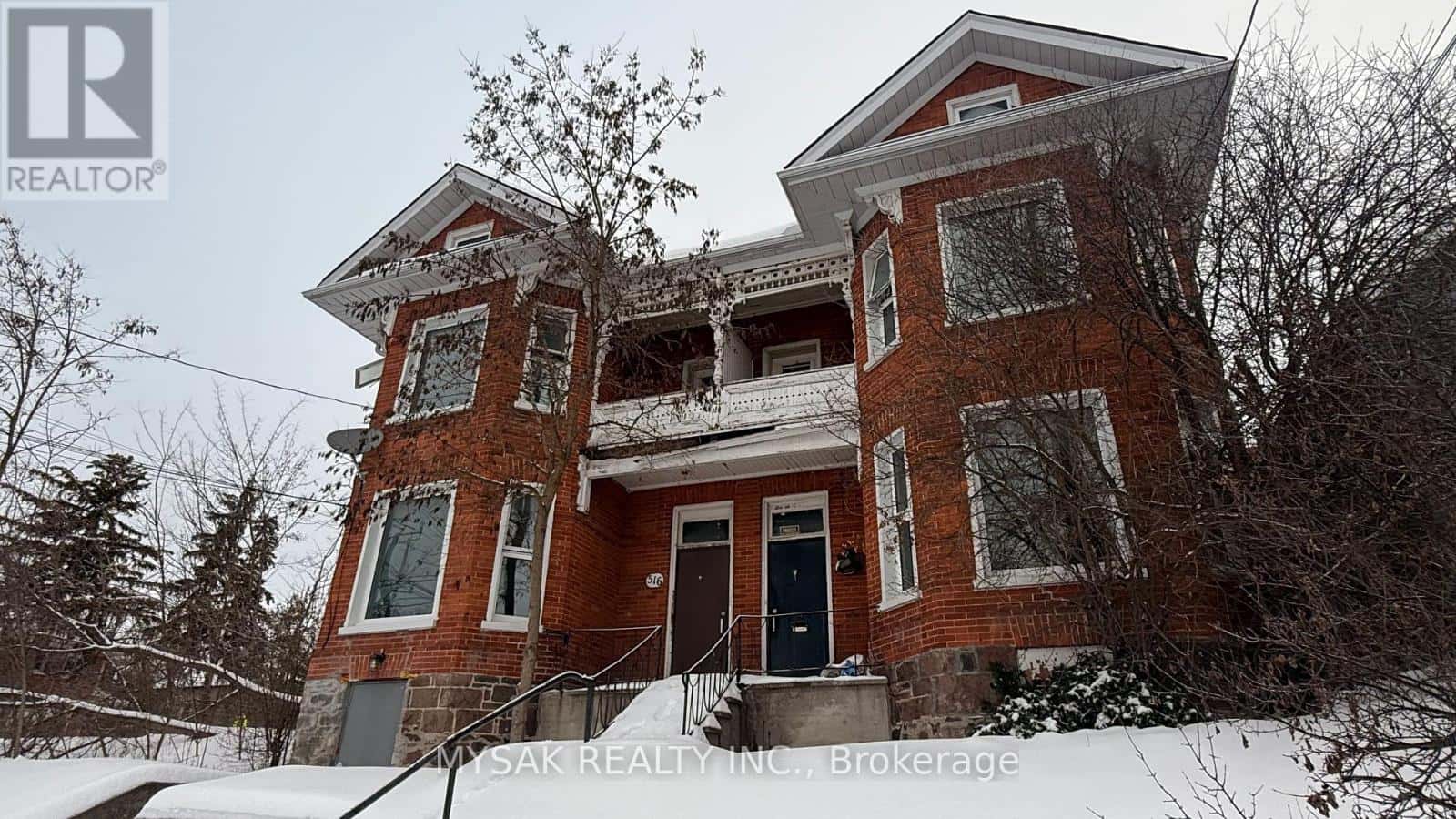 514-516 AYLMER STREET N — Peterborough (Town Ward 3), Ontario - Photo 2 of 21