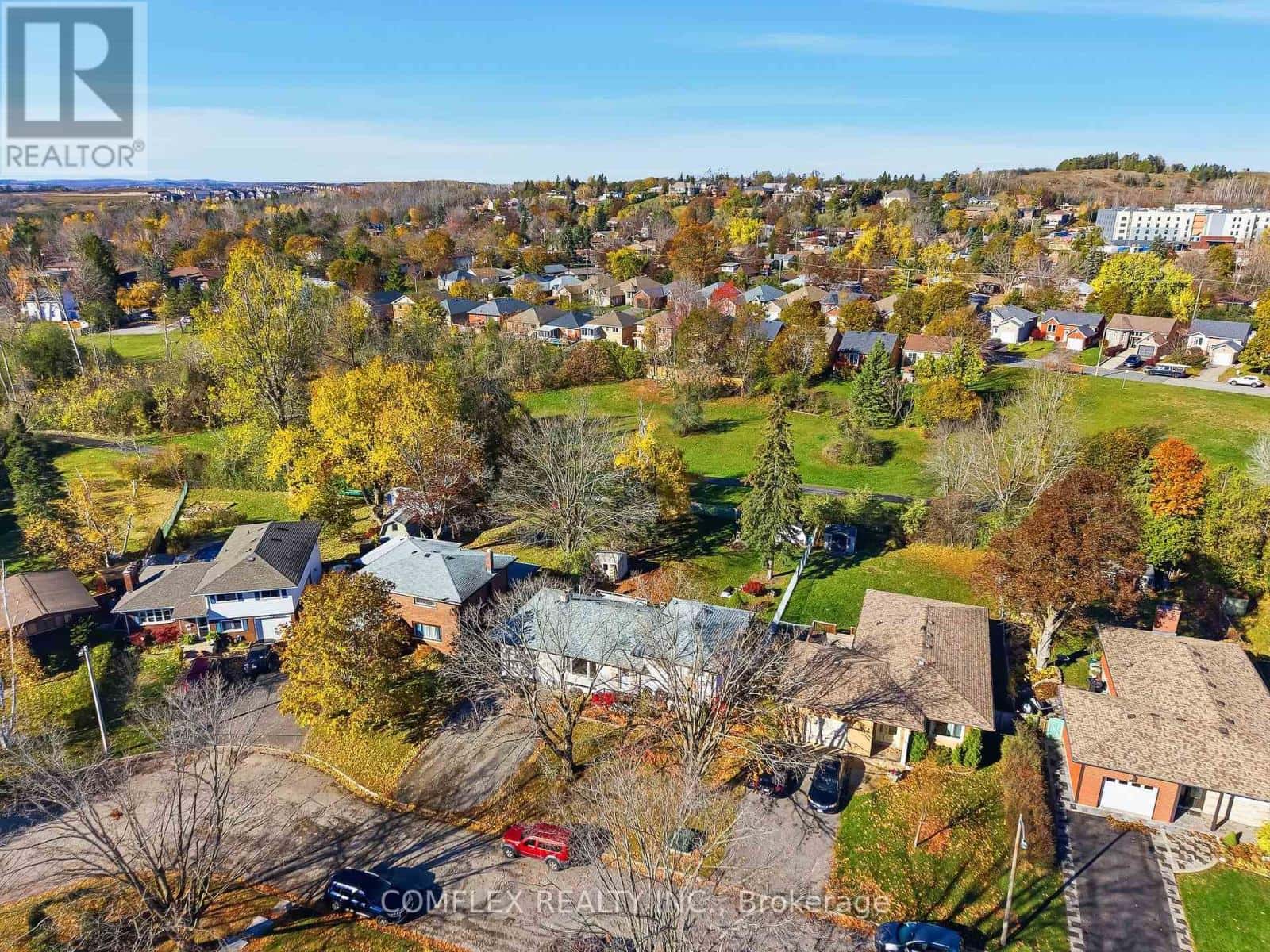 805 HIGHLAND COURT — Peterborough (Northcrest Ward 5), Ontario - Photo 5 of 50