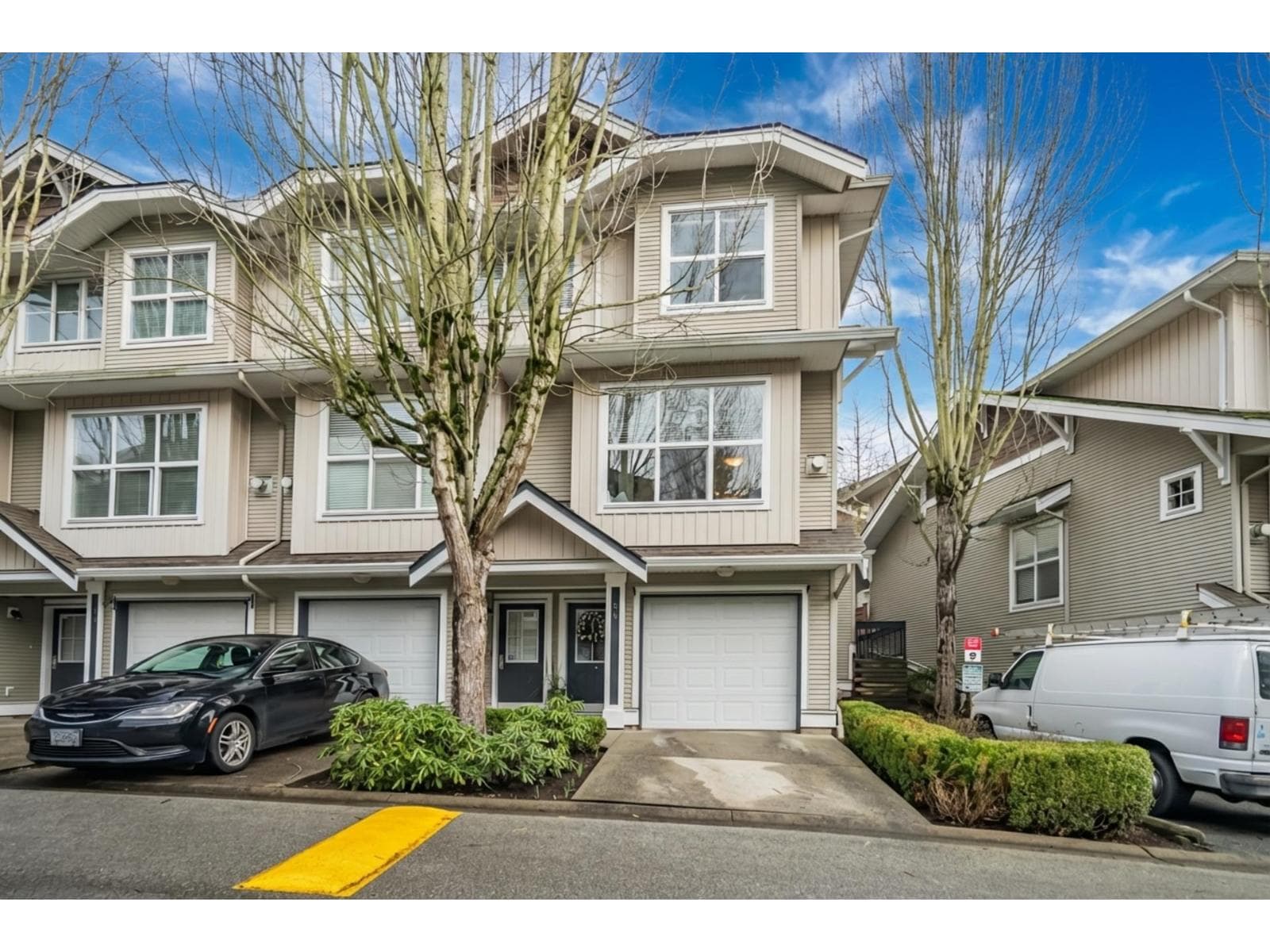 54 20460 66 AVENUE — Langley, British Columbia - Main photo