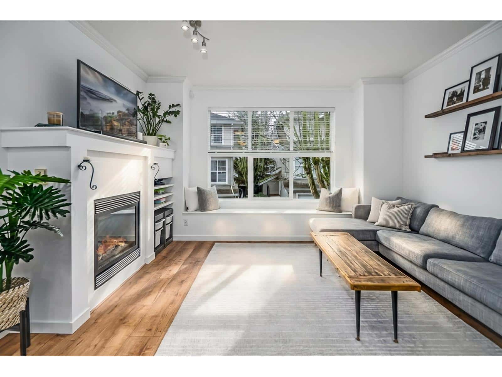 54 20460 66 AVENUE — Langley, British Columbia - Photo 4 of 35