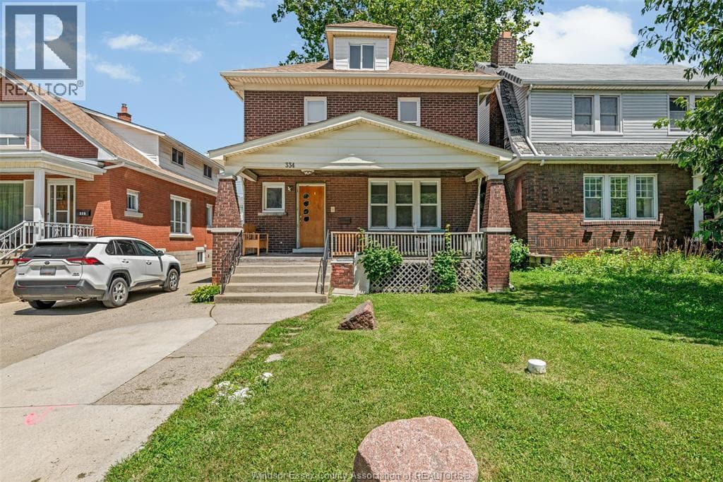 334 RANKIN AVENUE — Windsor, Ontario - Main photo