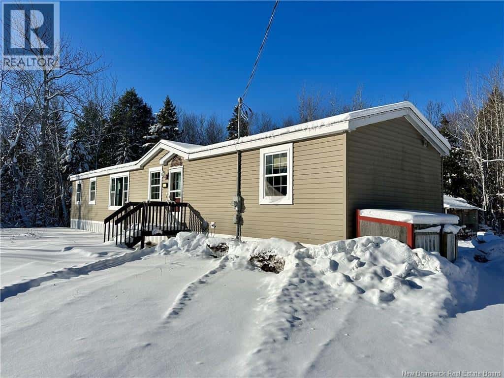 2968 Route 115 — Irishtown, New Brunswick - Photo 2 of 27