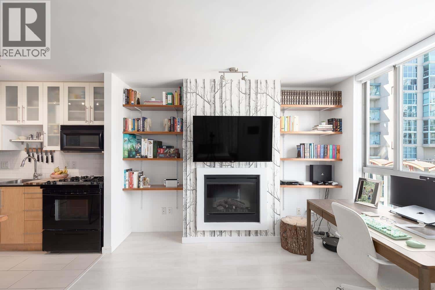 809 1225 RICHARDS STREET — Vancouver, British Columbia - Photo 5 of 14