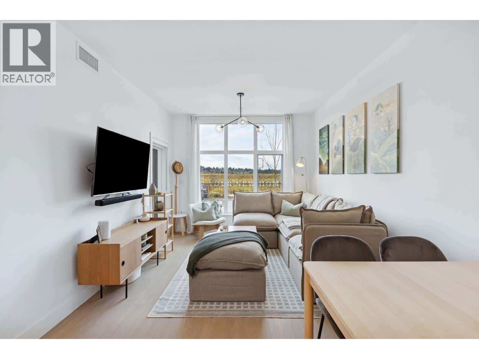 101 320 RIDGE STREET — Tsawwassen, British Columbia - Photo 5 of 28