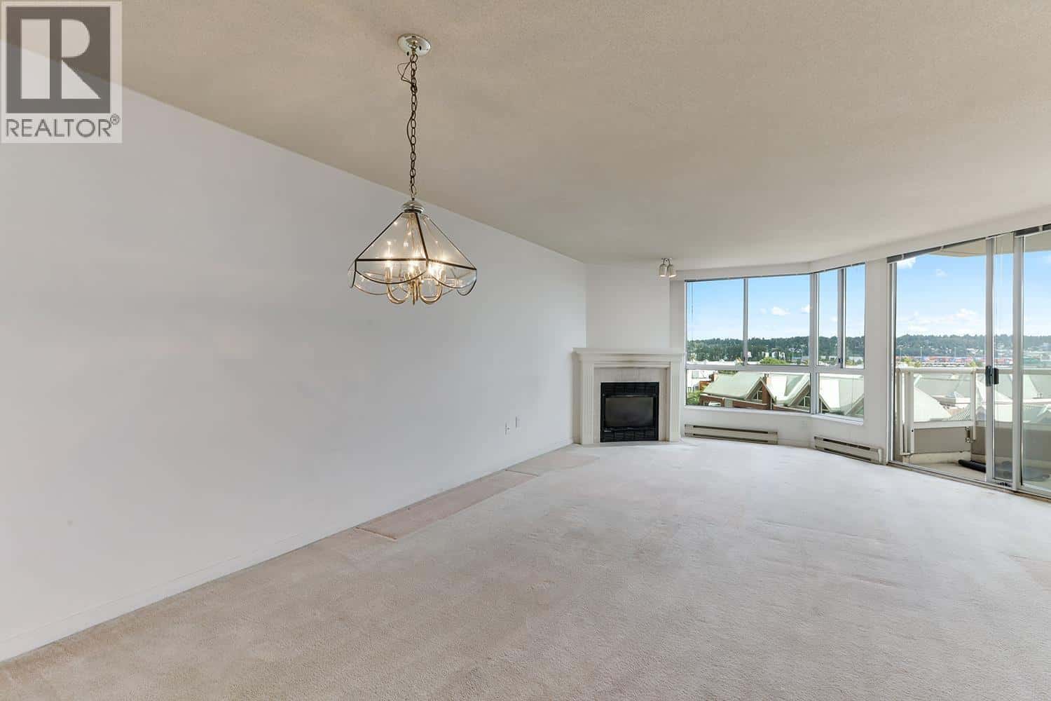 806 1245 QUAYSIDE DRIVE — New Westminster, British Columbia - Photo 4 of 35