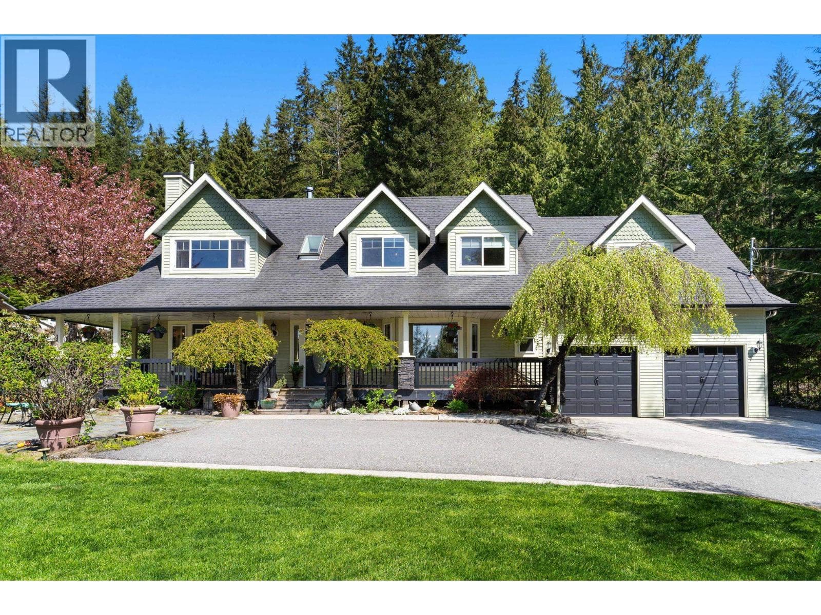12815 WILLOW PLACE — Maple Ridge, British Columbia - Main photo