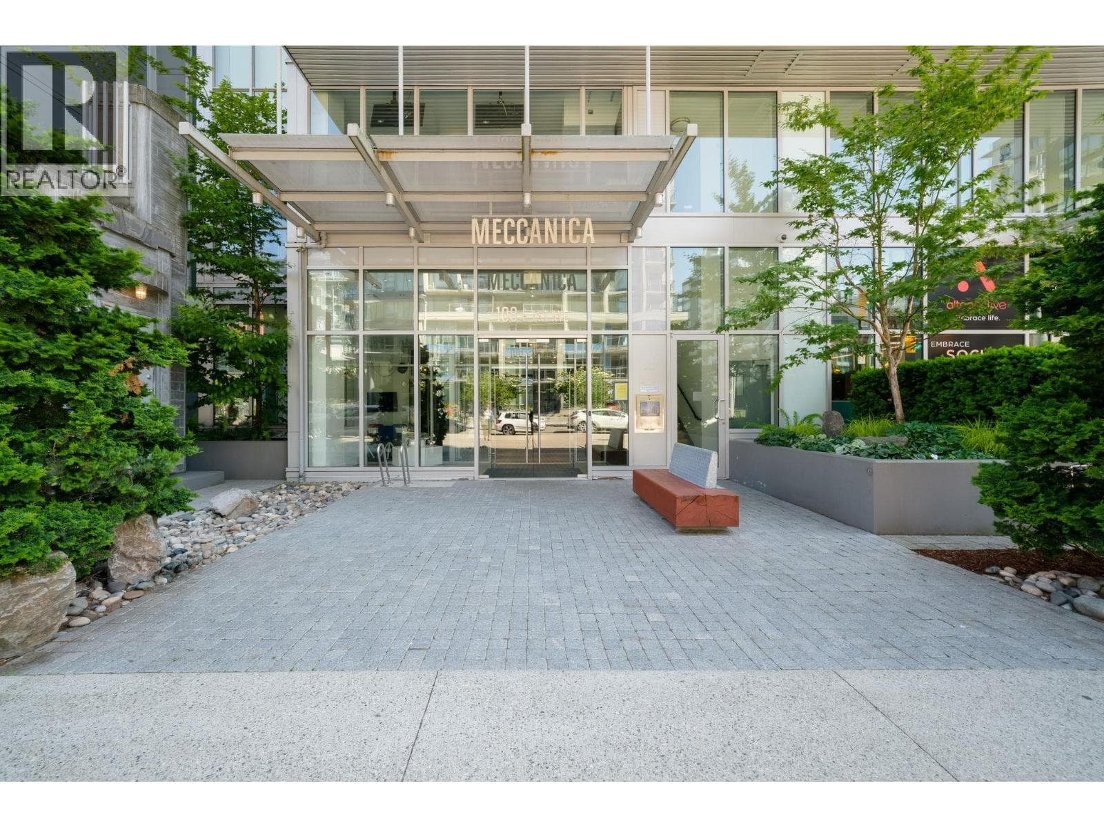 713 108 E 1ST AVENUE — Vancouver, British Columbia - Main photo