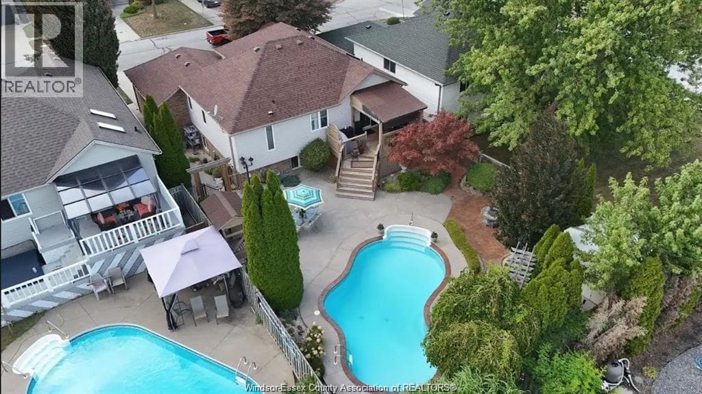 710 REVLAND DRIVE — Tecumseh, Ontario - Main photo