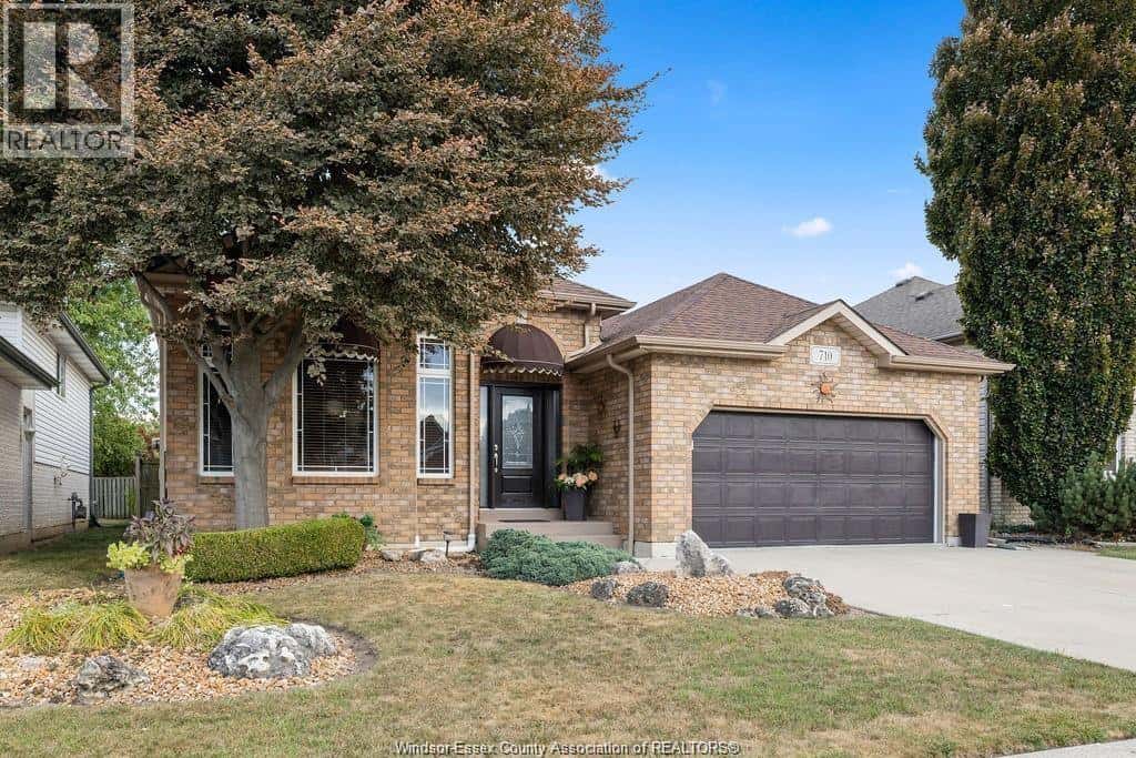 710 REVLAND DRIVE — Tecumseh, Ontario - Photo 4 of 44