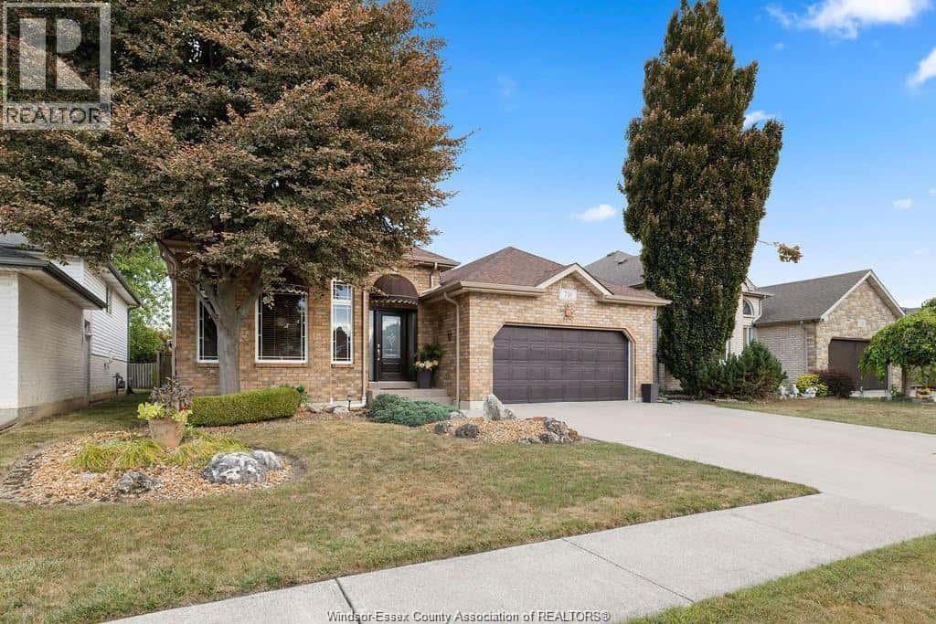 710 REVLAND DRIVE — Tecumseh, Ontario - Photo 5 of 44