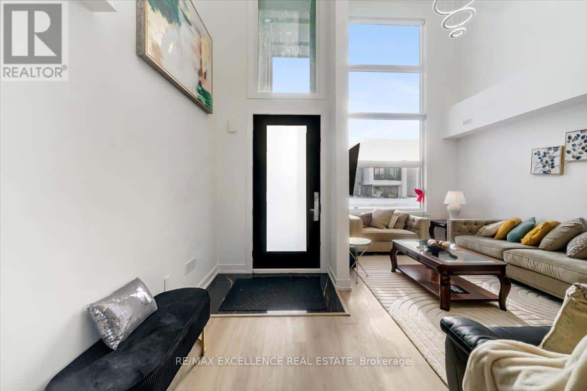 3717 QUAYSIDE DRIVE — Severn (West Shore), Ontario - Photo 2 of 48