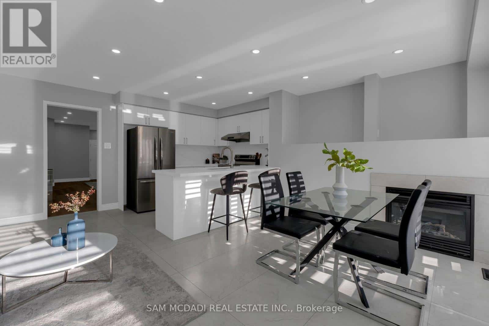 5689 MARGARITA CRESCENT — Mississauga (Churchill Meadows), Ontario - Photo 5 of 27