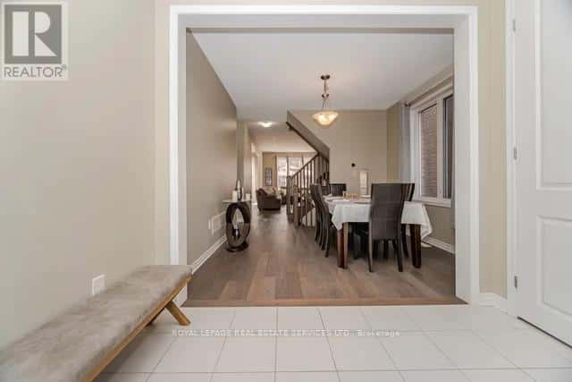 133 HATT COURT — Milton (FO Ford), Ontario - Photo 5 of 50