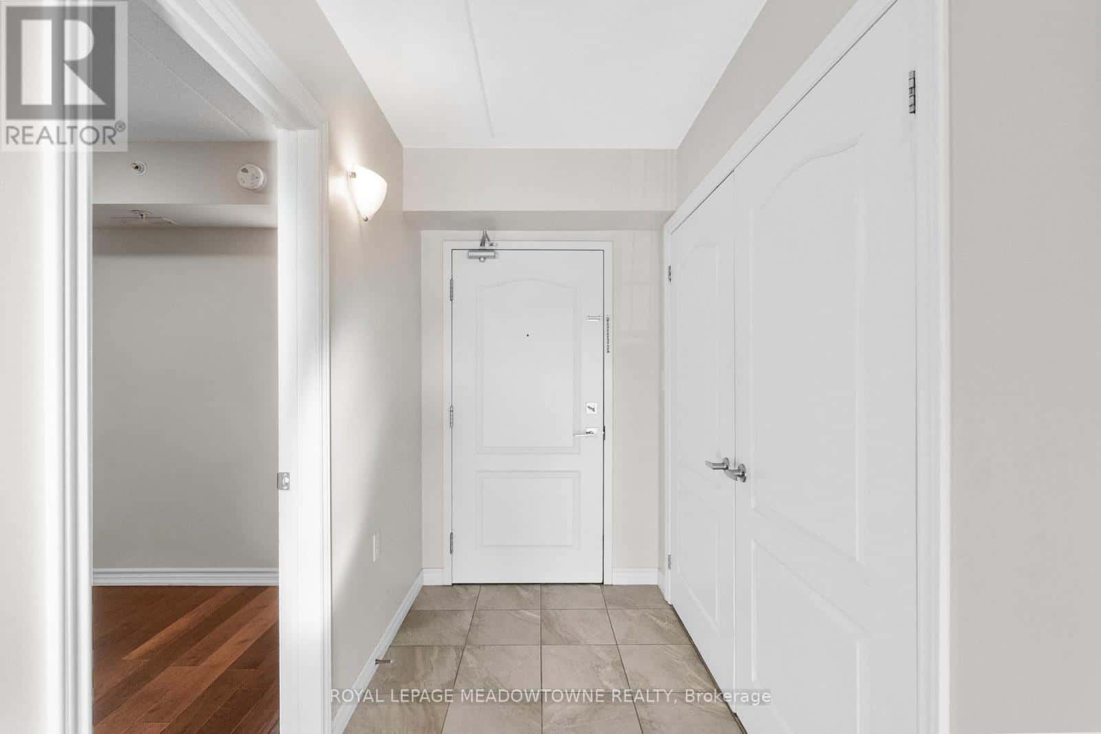 310 - 1470 MAIN STREET E — Milton (DE Dempsey), Ontario - Photo 3 of 44