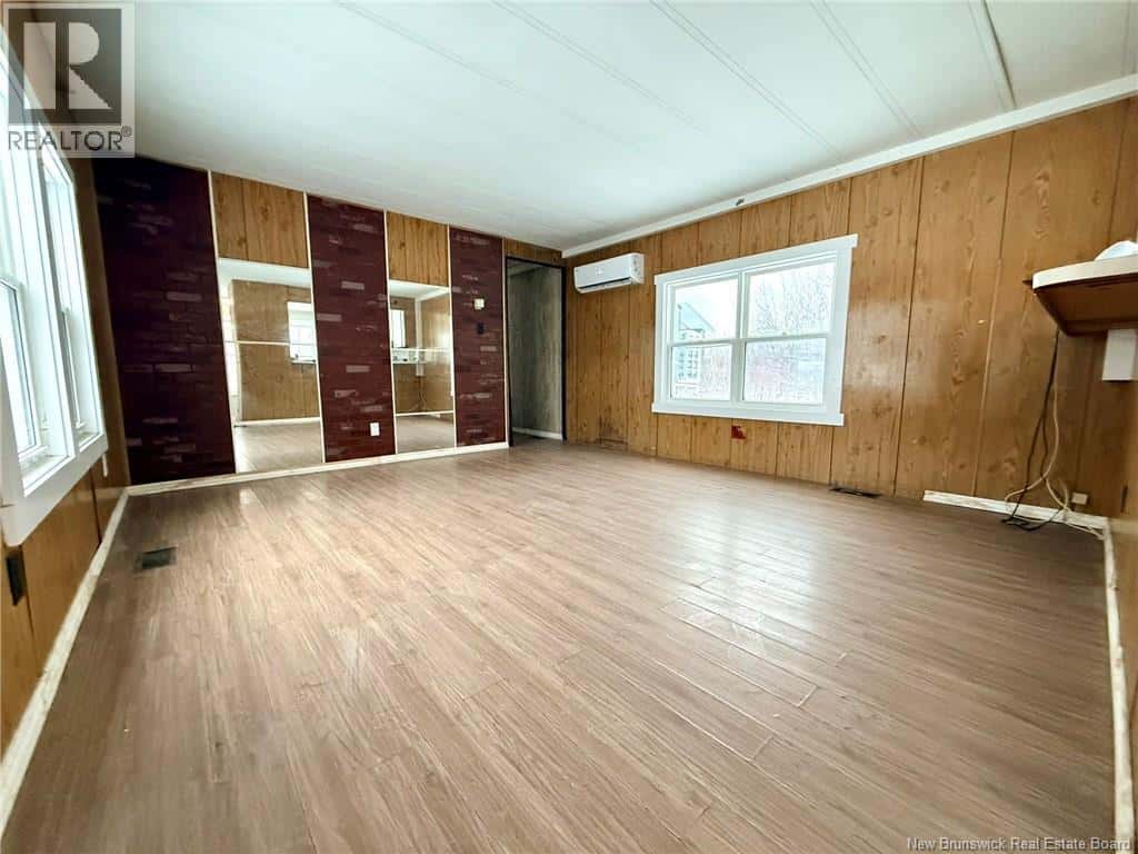 11039 Principale — Rogersville, New Brunswick - Photo 4 of 24