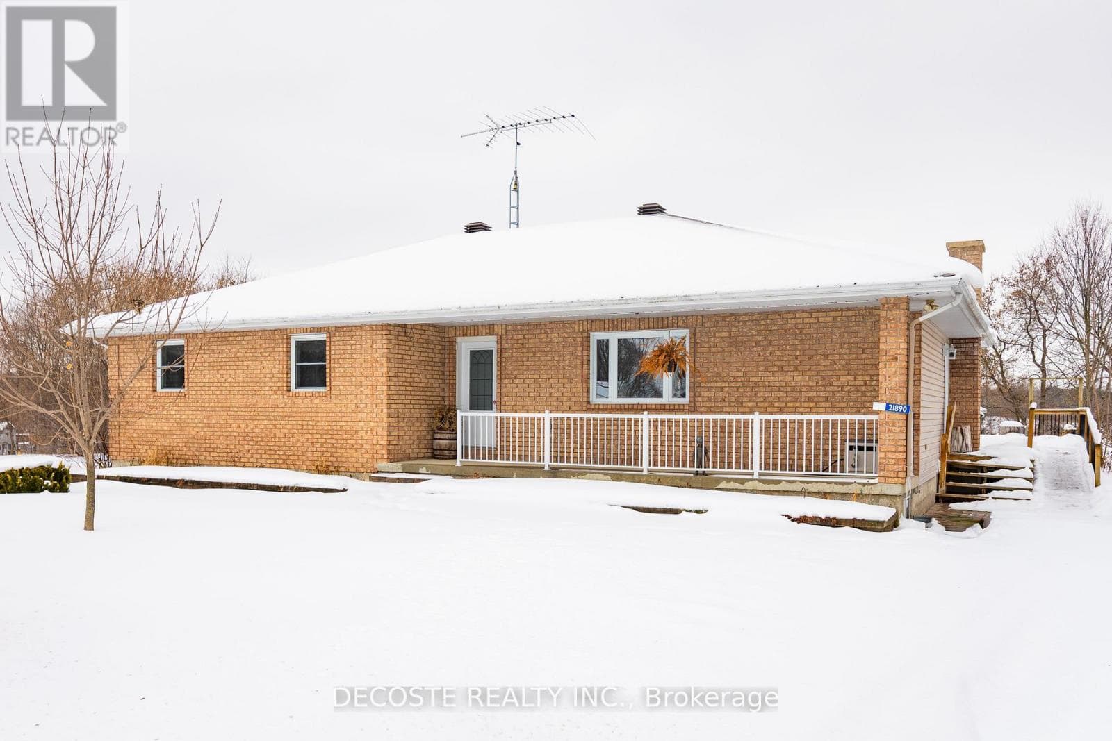 21890 COUNTY 10 ROAD — North Glengarry, Ontario - Main photo