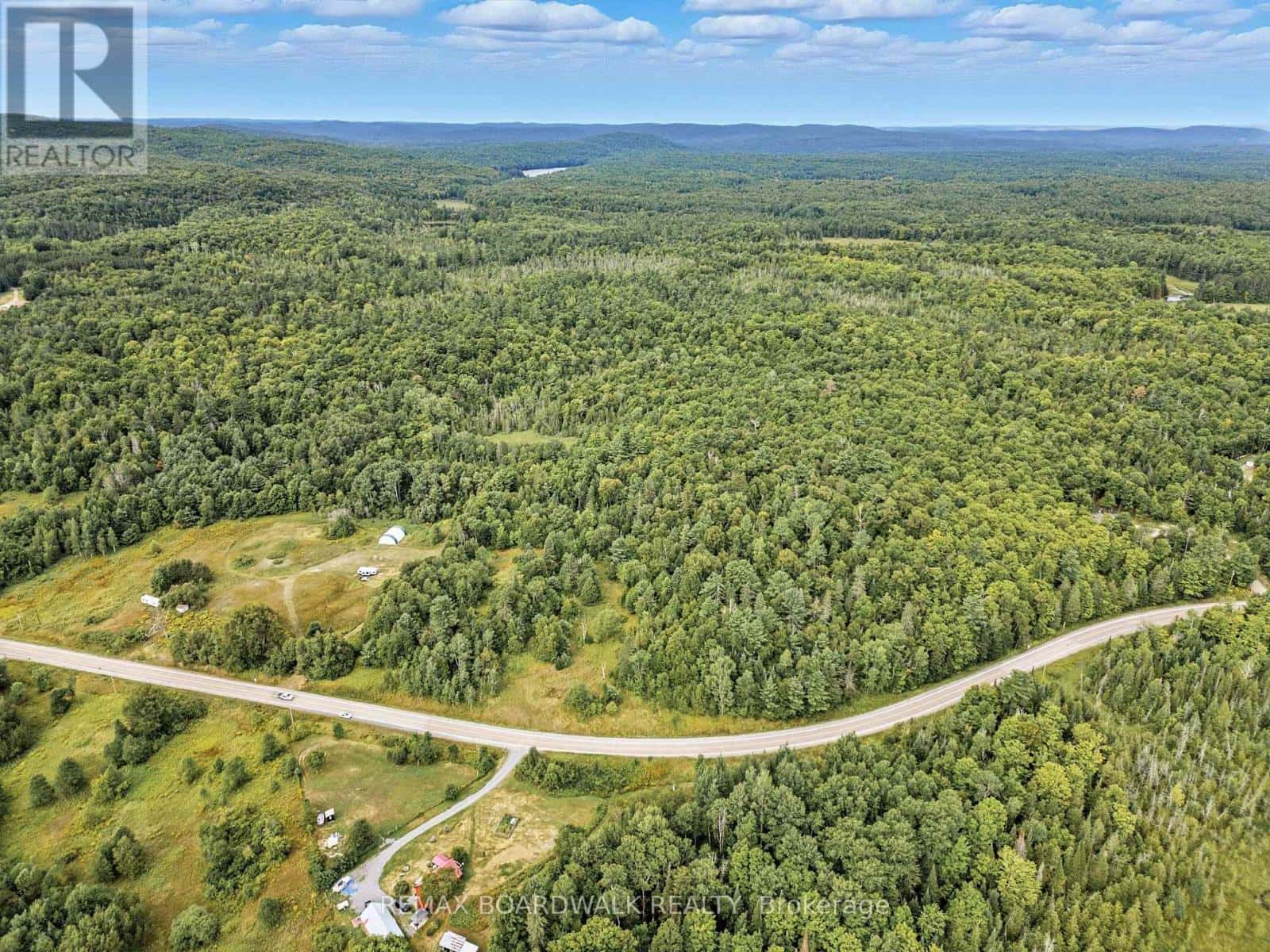 PTLT 25 HWY 511 ROAD — Lanark Highlands, Ontario - Photo 3 of 7