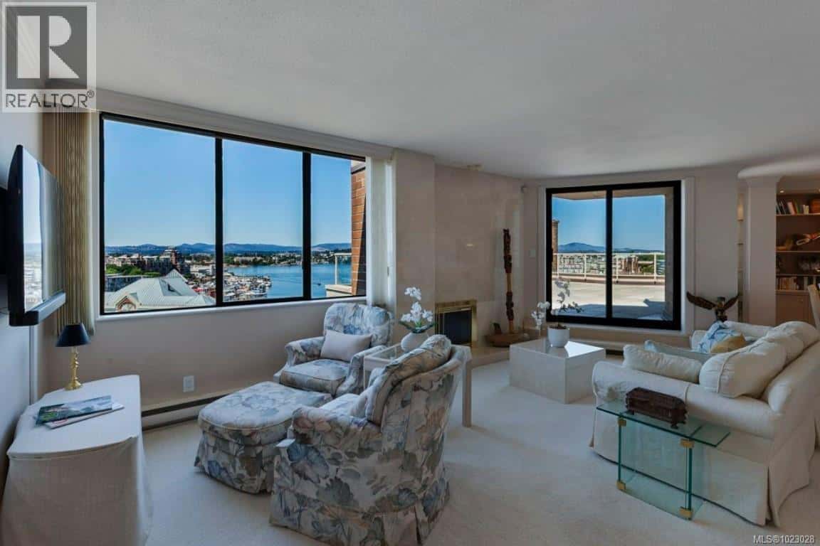 1102 225 Belleville St — Victoria, British Columbia - Photo 5 of 43