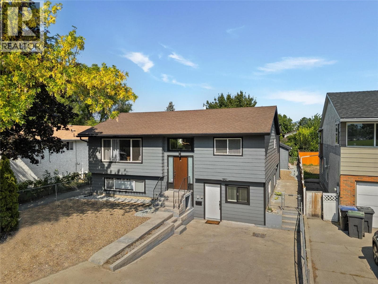 950 Raymer Avenue — Kelowna, British Columbia - Main photo