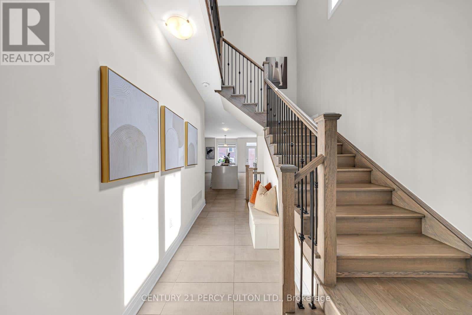 3136 WILLOWRIDGE PATH — Pickering, Ontario - Photo 4 of 41