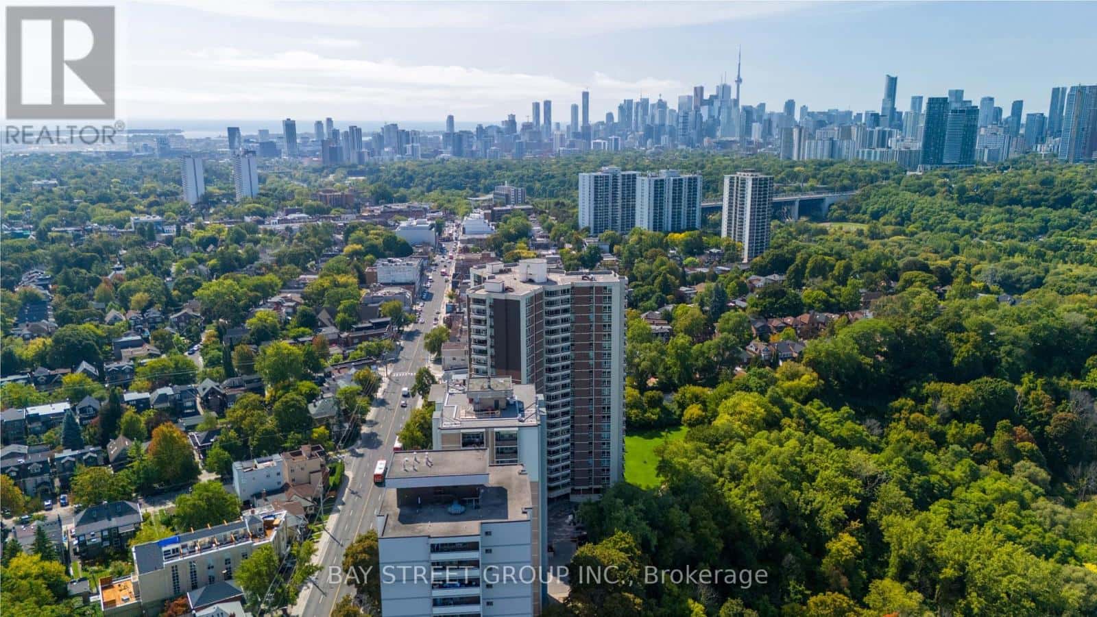 403 - 980 BROADVIEW AVENUE — Toronto (Broadview North), Ontario - Photo 3 of 47