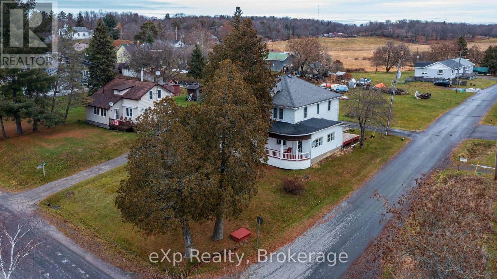 2 HENRY STREET - Photo 3 of 50, McKellar, Ontario