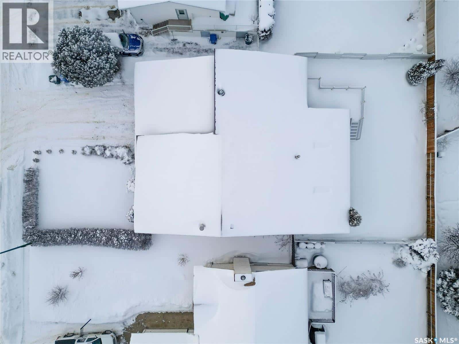 3082 Sherman DRIVE — Prince Albert, Saskatchewan - Photo 2 of 33