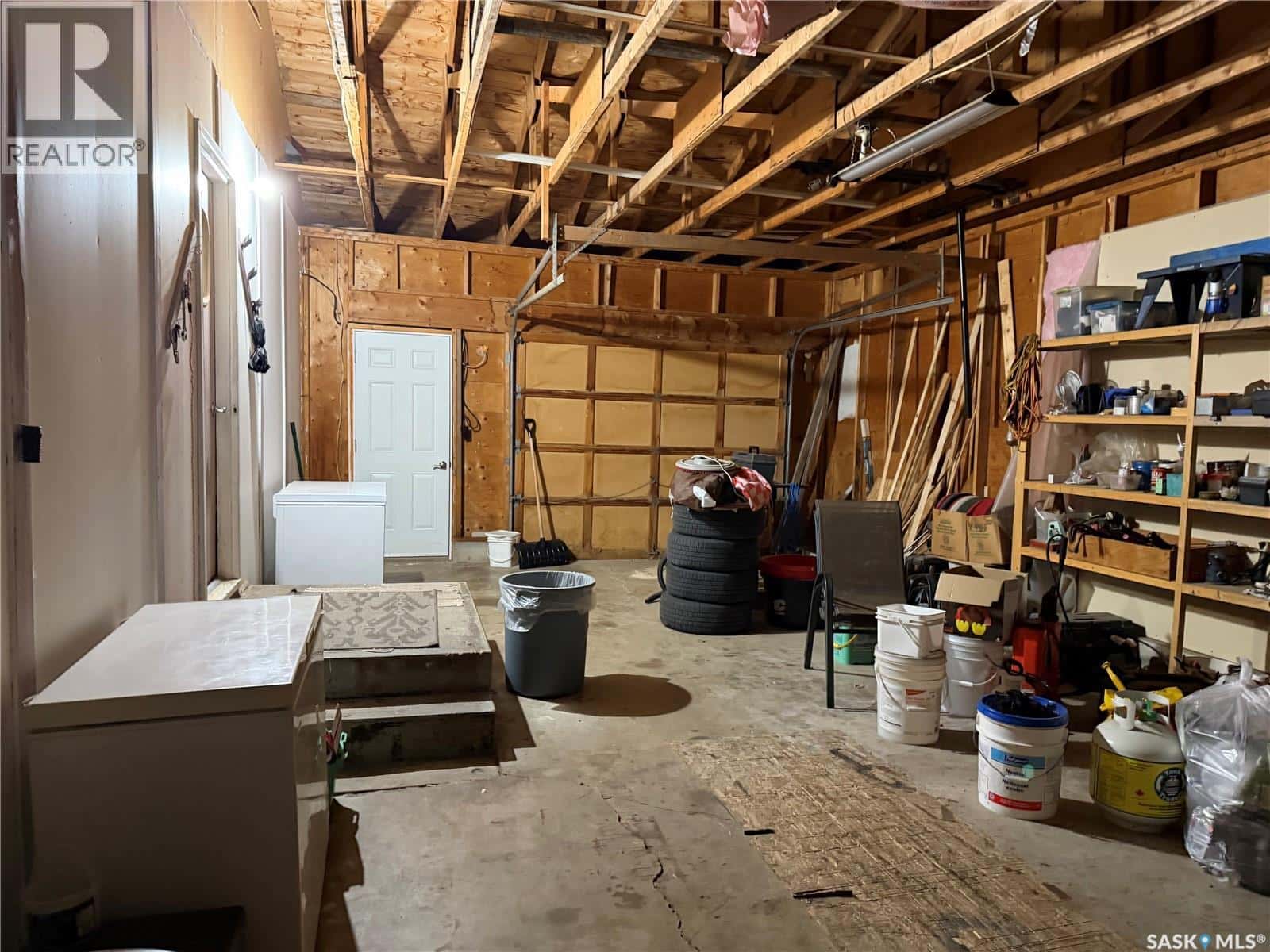 144 Assiniboine TERRACE — Kamsack, Saskatchewan - Photo 3 of 21