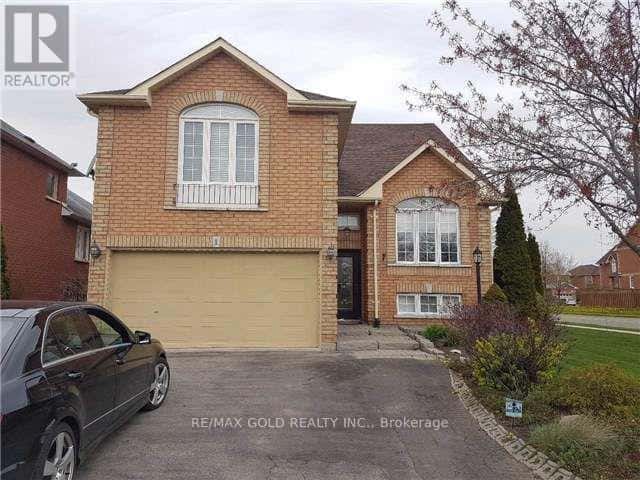 1 SPALDING GATE W — Brampton (Fletcher's West), Ontario - Photo 2 of 20