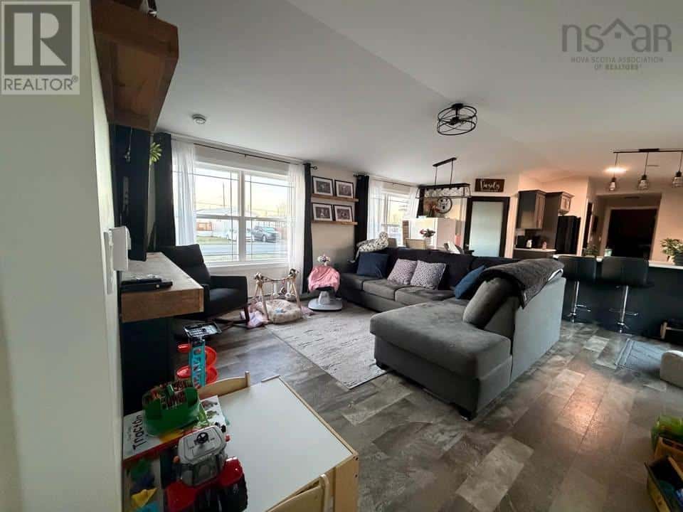 35 Johns Pass — Lower South River, Nova Scotia - Photo 4 of 10