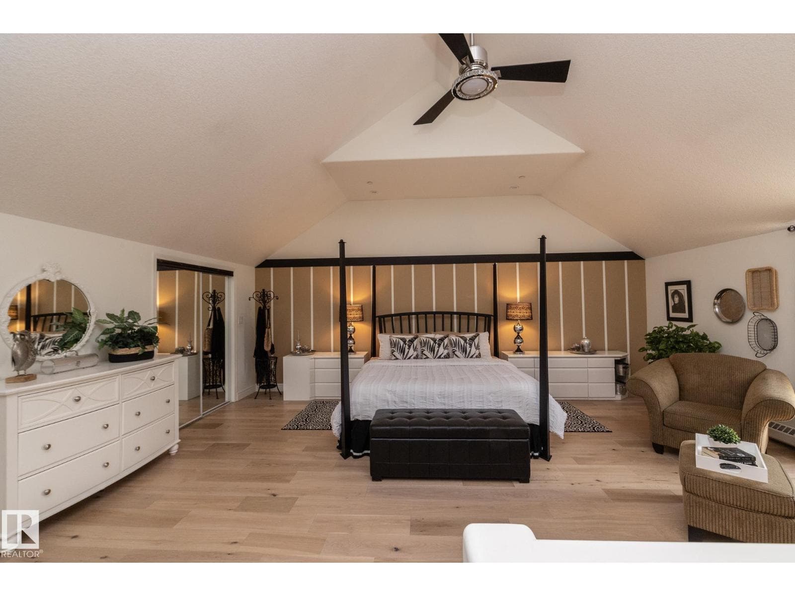 #304 14 MISSION AV — St. Albert, Alberta - Main photo