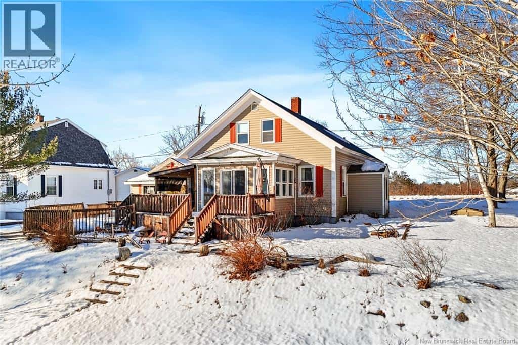 29 Rockland Drive — McAdam, New Brunswick - Photo 2 of 44