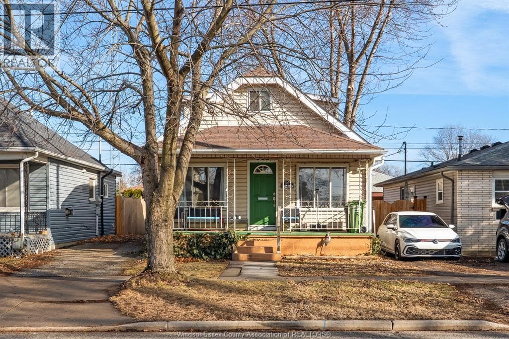 1230 GEORGE AVENUE — Windsor, Ontario - Main photo