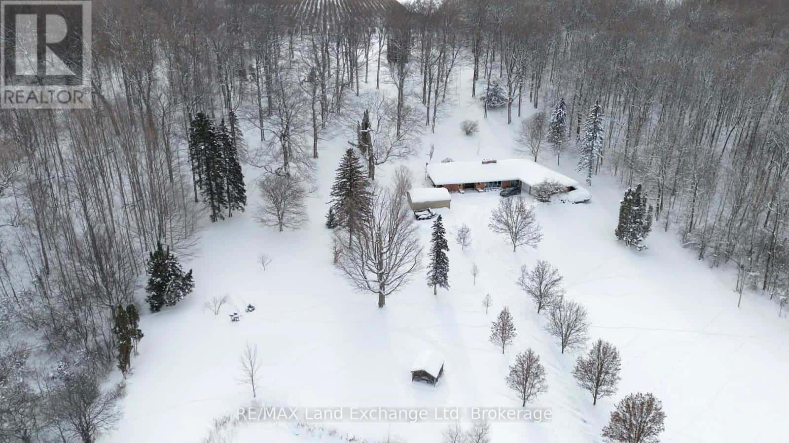 14519 ELGINFIELD ROAD — Middlesex Centre, Ontario - Photo 3 of 50