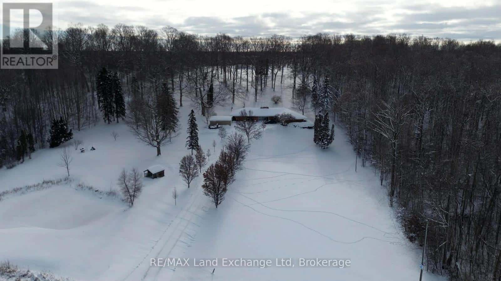 14519 ELGINFIELD ROAD — Middlesex Centre, Ontario - Photo 4 of 50