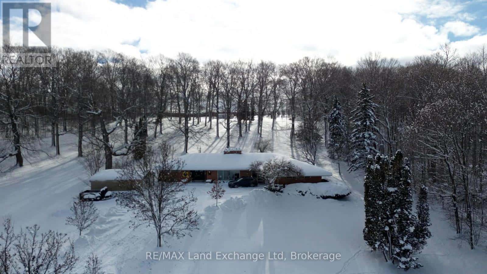 14519 ELGINFIELD ROAD — Middlesex Centre, Ontario - Photo 5 of 50