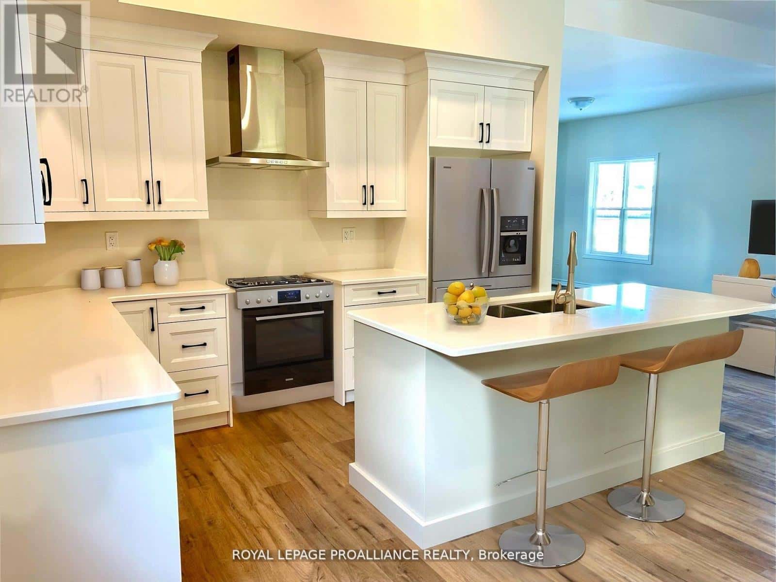 473 JOSEPH GALE STREET — Cobourg, Ontario - Photo 4 of 24