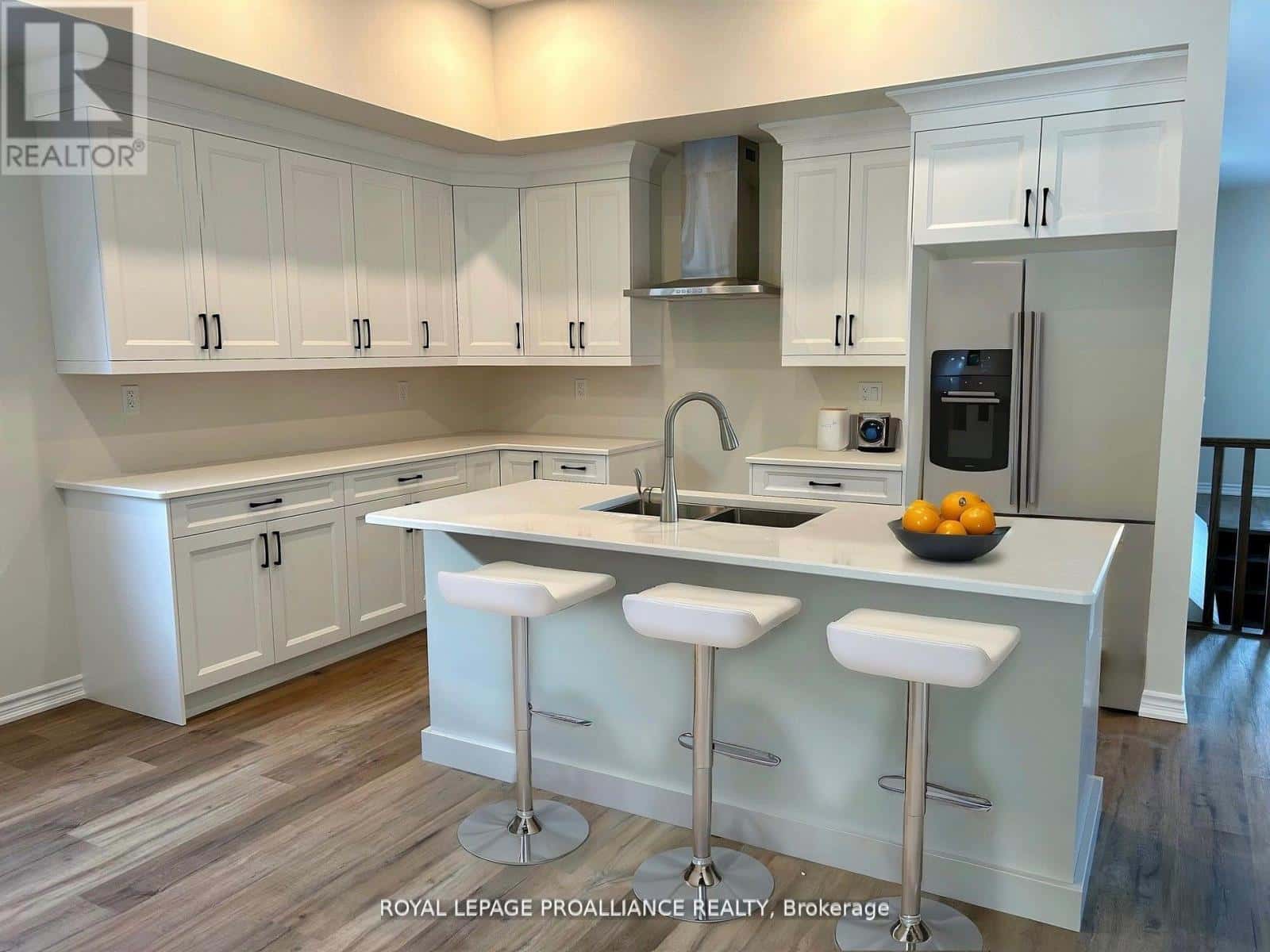 473 JOSEPH GALE STREET — Cobourg, Ontario - Photo 5 of 24