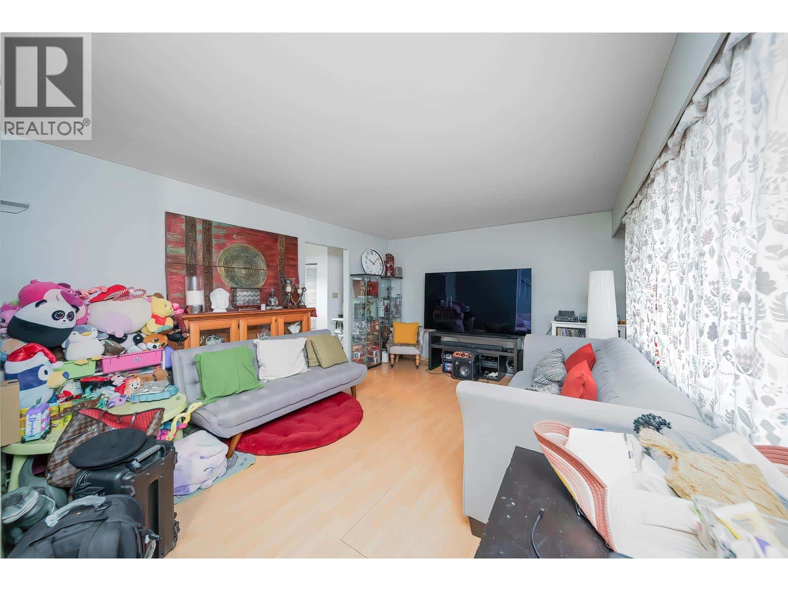 11493 SEABROOK CRESCENT — Richmond, British Columbia - Photo 4 of 27