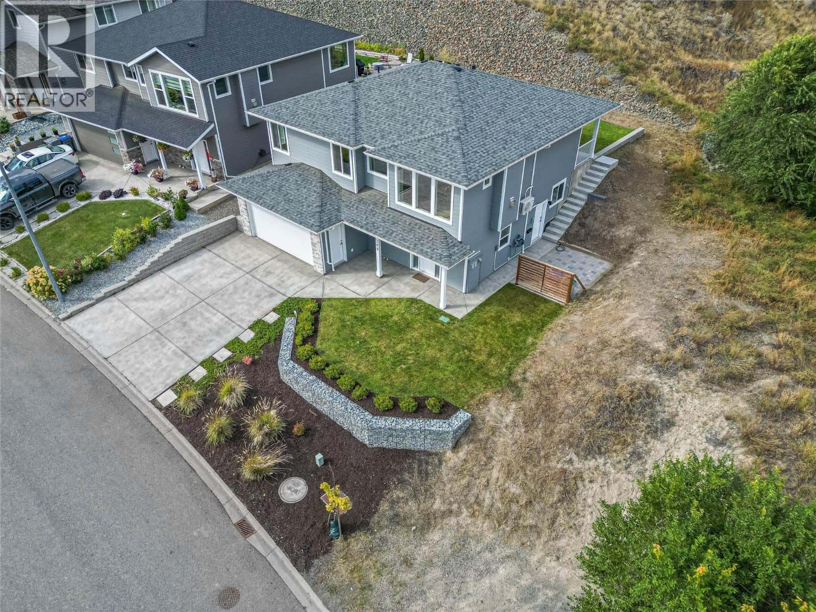 2289 GRASSLANDS Boulevard — Kamloops, British Columbia - Photo 5 of 57