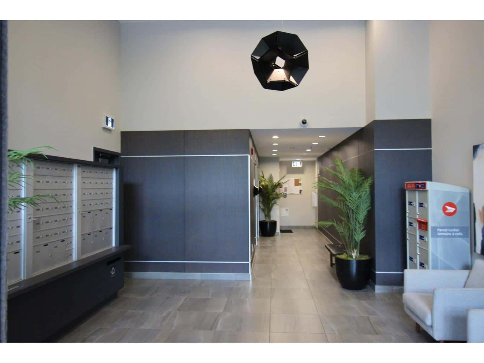 A327 20727 WILLOUGHBY TOWN CENTRE DRIVE — Langley, British Columbia - Photo 3 of 19