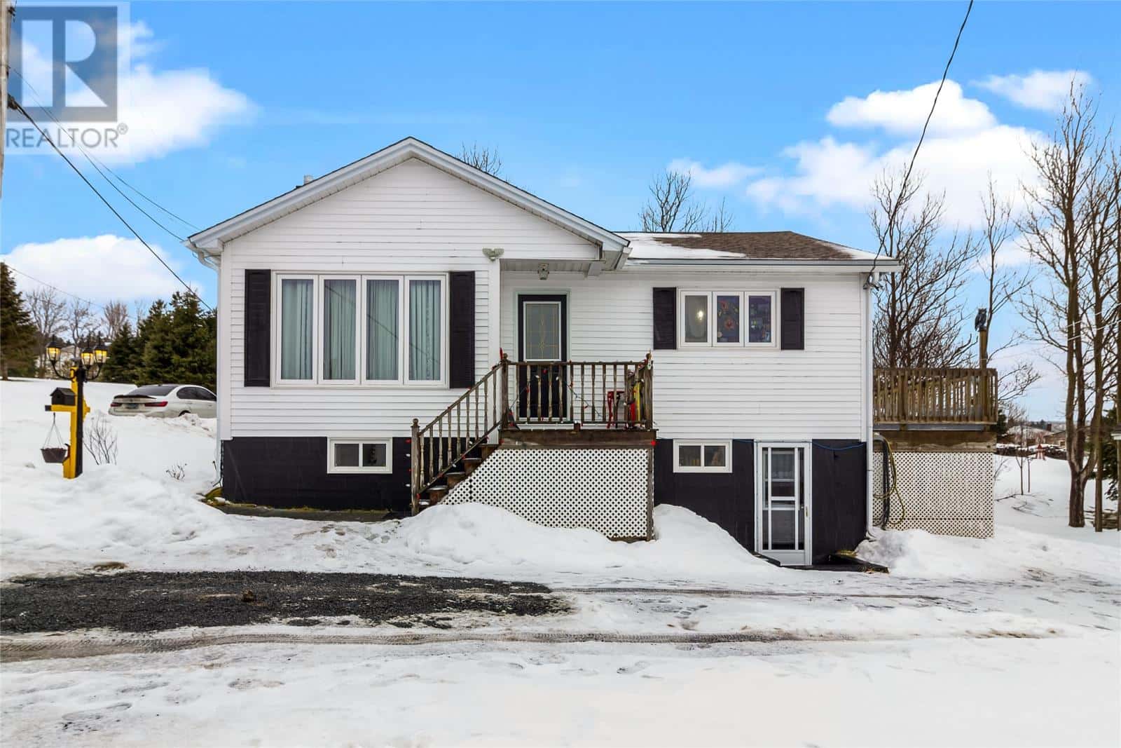 104 Church Road — Victoria, Newfoundland & Labrador - Photo 3 of 32