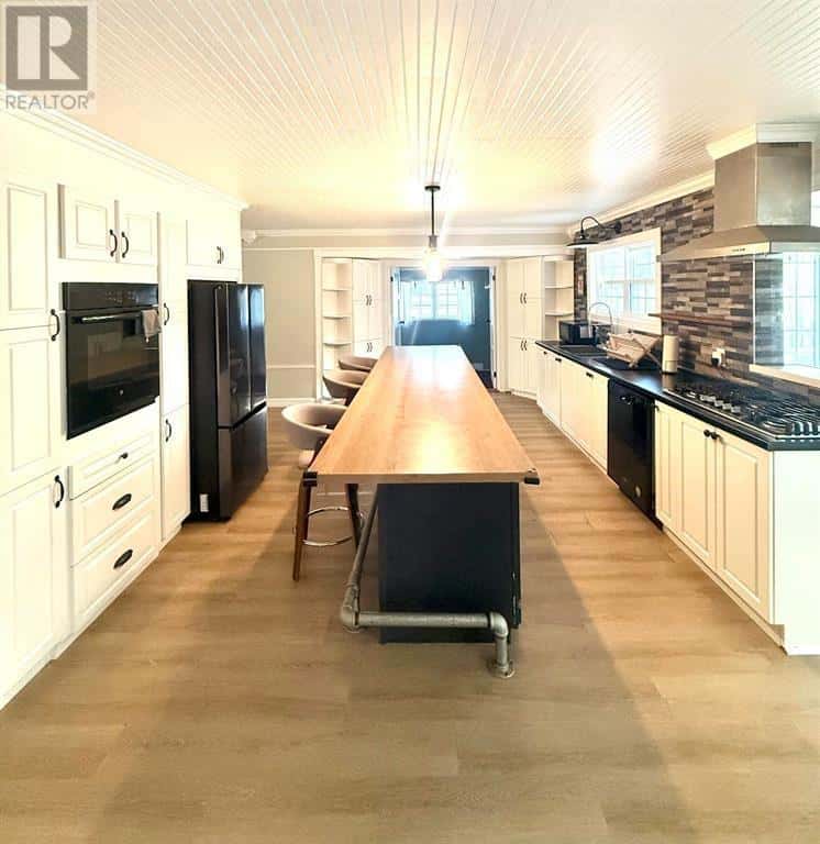 60 Cormack Drive — CLarenville, Newfoundland & Labrador - Photo 3 of 22