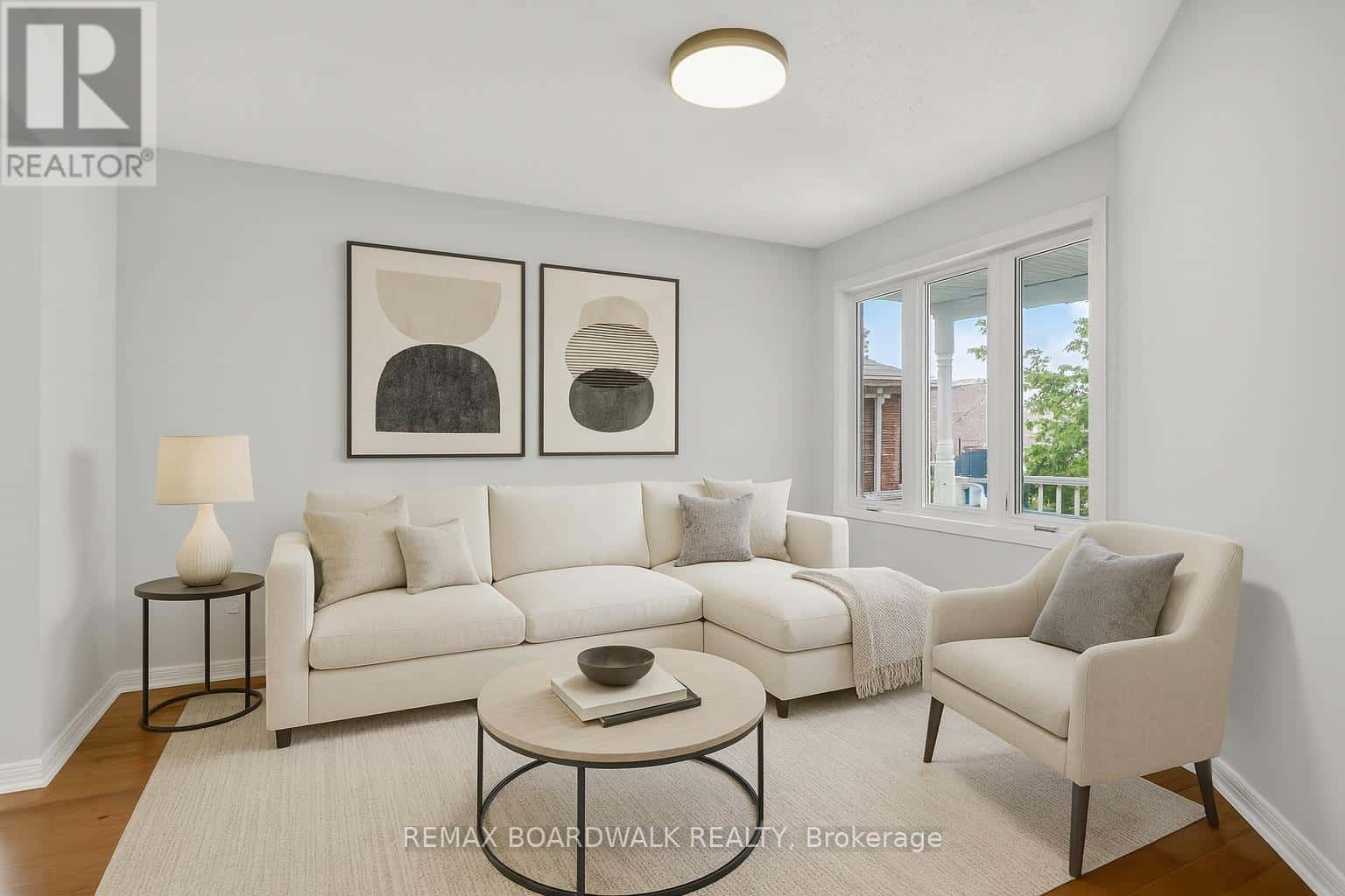 85 ALON STREET — Ottawa, Ontario - Photo 5 of 28