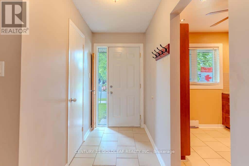 11 - 1342 CEDARCROFT CRESCENT — Ottawa, Ontario - Photo 3 of 37