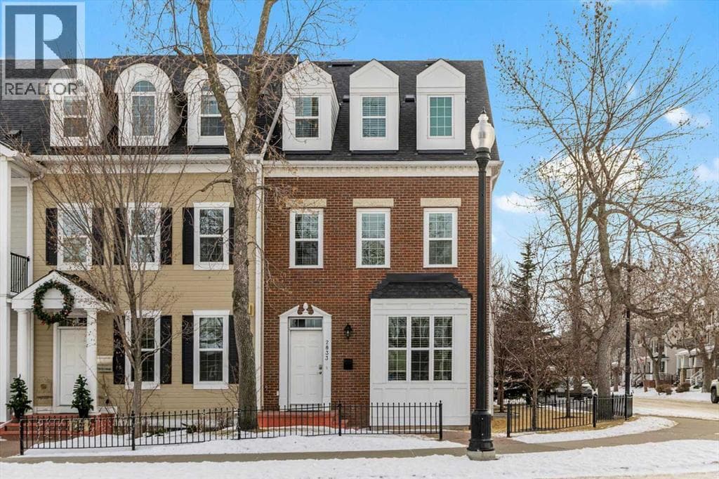 2833 Dallaire Avenue SW — Calgary, Alberta - Main photo