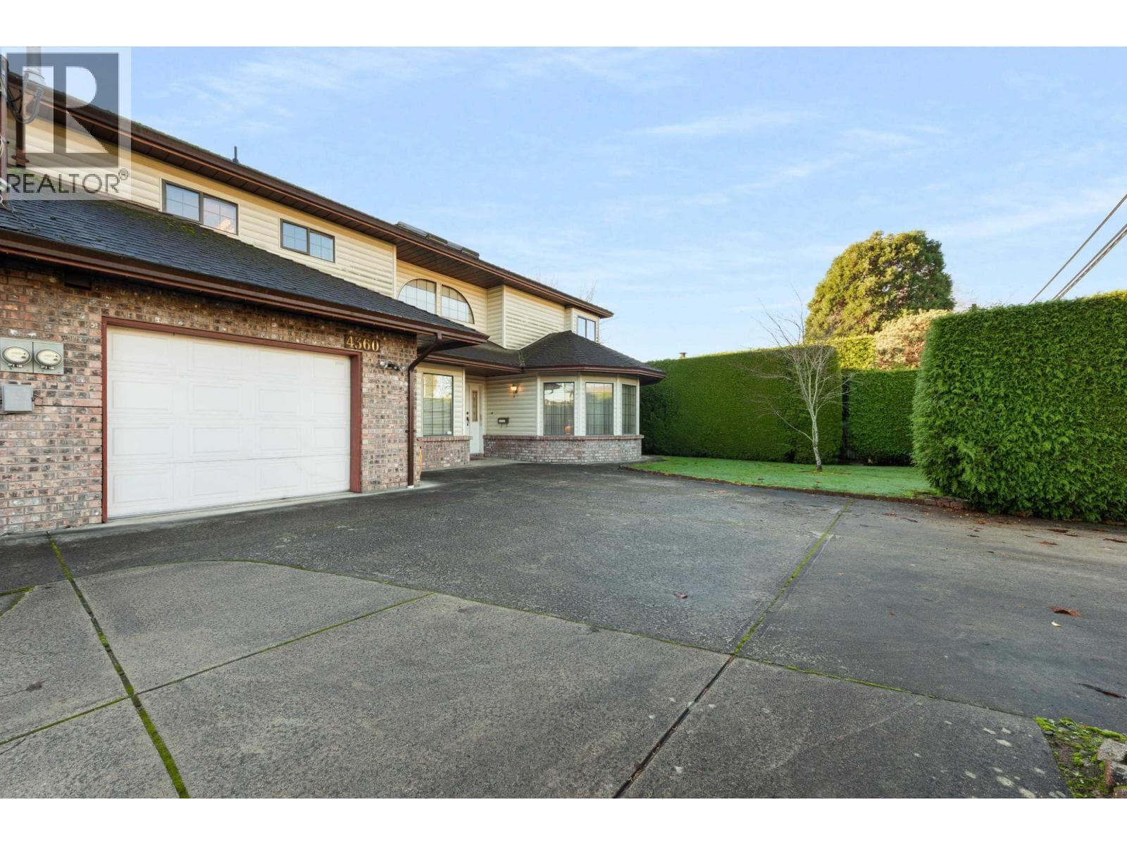 4360 STEVESTON HIGHWAY — Richmond, British Columbia - Main photo