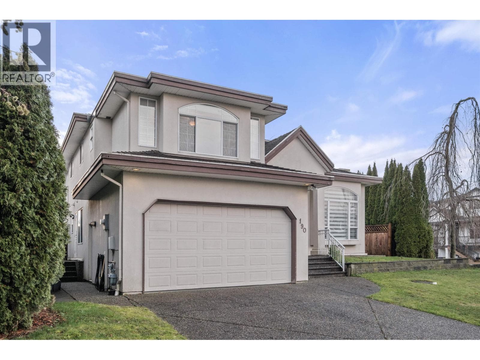190 SPAGNOL STREET — New Westminster, British Columbia - Main photo
